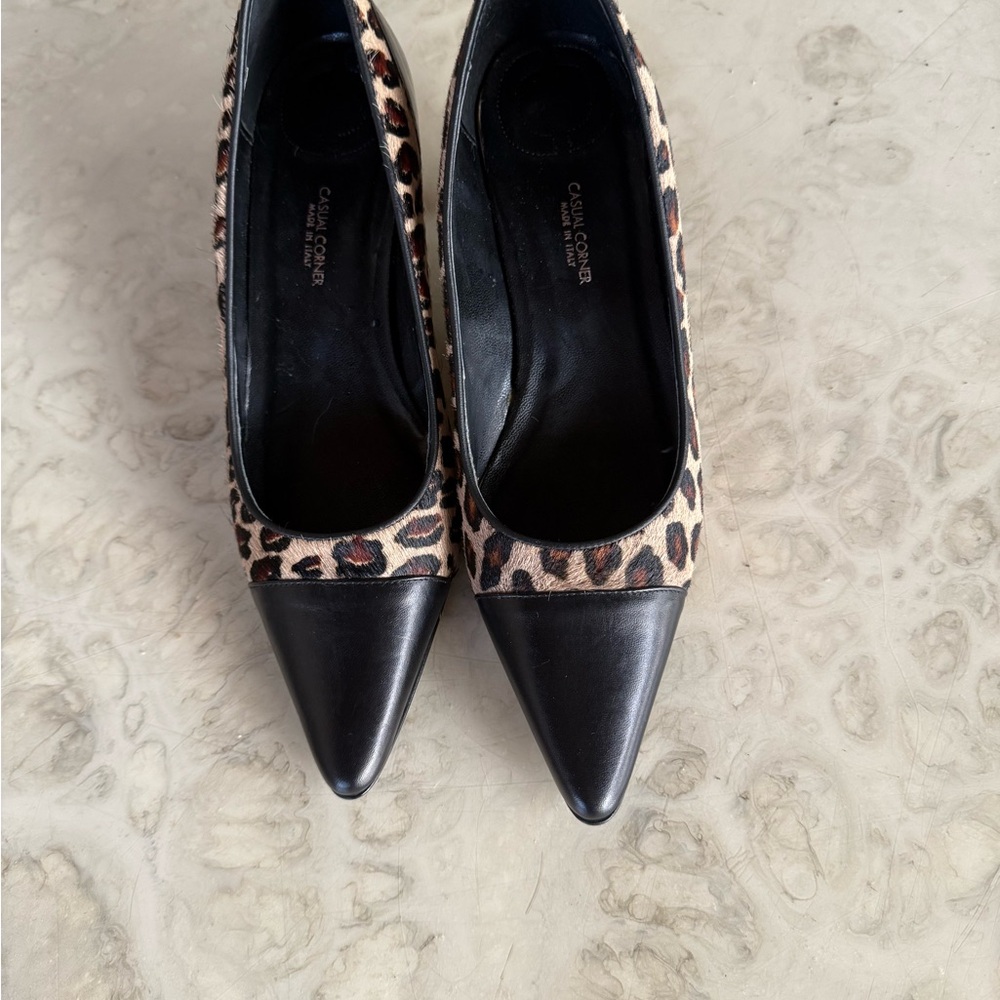 Made in ITALY - Leopard Print Black Women's Heels, Casual Corner, size 5M